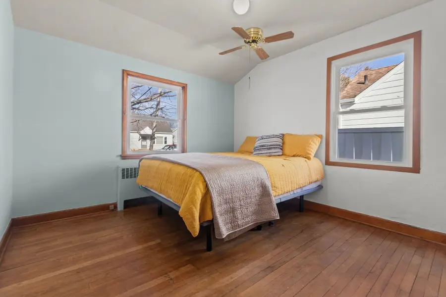 648 Roosevelt Street, Neenah, WI 54956 - #2