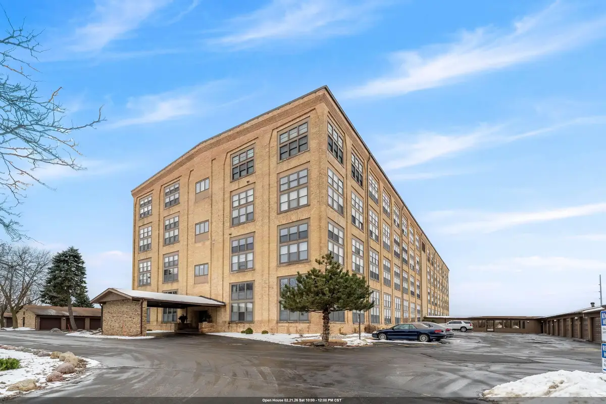 1545 Arboretum Drive #201, Oshkosh, WI 54901-2797 - #1