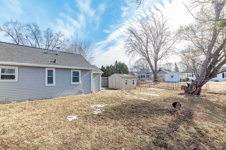 1960 Oakdale Avenue, Green Bay, WI 54302 - #3