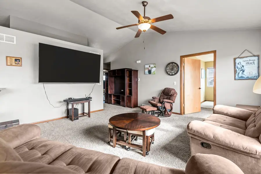 101 Sunny Meadows Drive, Kaukauna, WI 54130 - #3