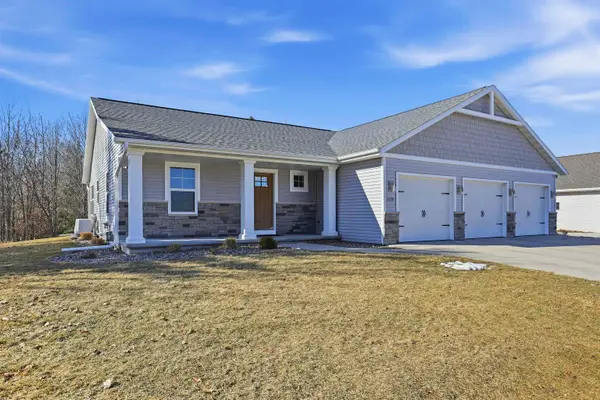 1173 Esther Ann Lane, HORTONVILLE, WI 54944-2402