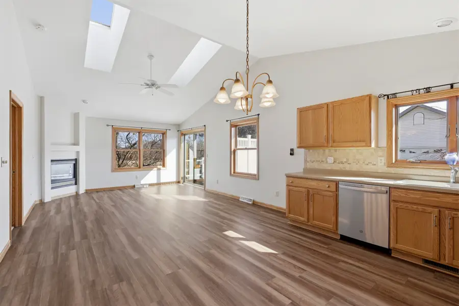 802 Sunridge Court #B, Waupaca, WI 54981 - #2