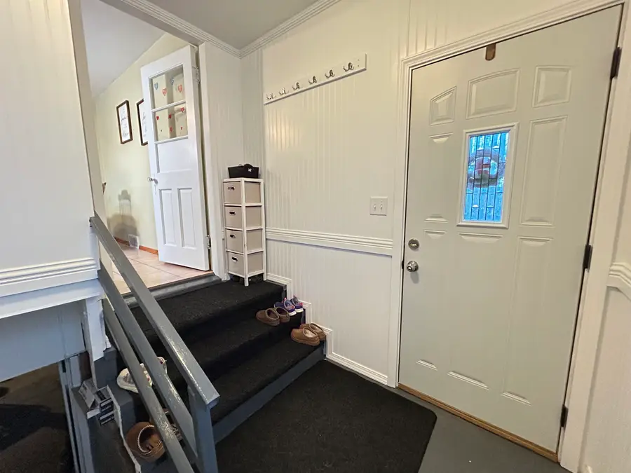 3175 Lakeview Drive, Suamico, WI 54173-8144 - #3