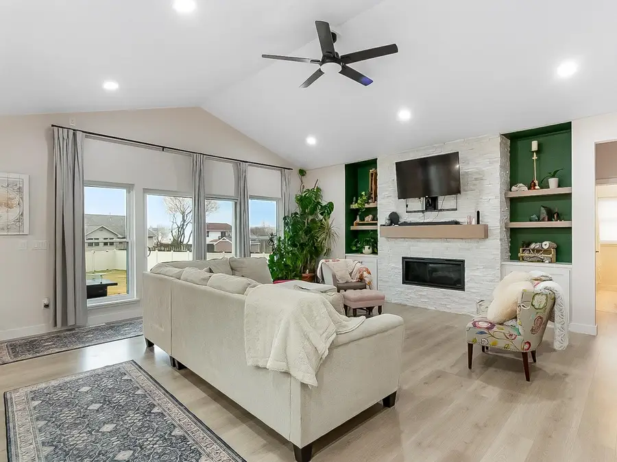 440 Kristy Lee Court, Green Bay, WI 54311 - #3