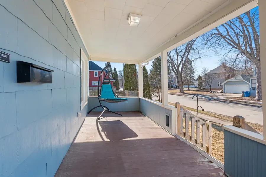 1214 Grand Street, Oshkosh, WI 54901-3828 - #3