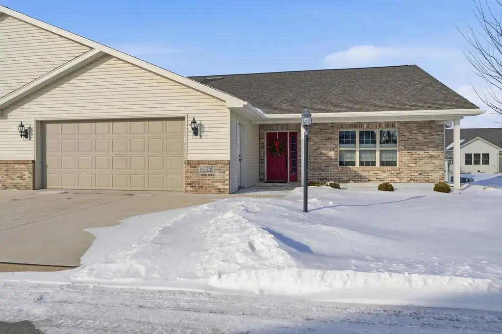 1365 Candlelight Lane, Fond Du Lac, WI 54937-7538 - #1