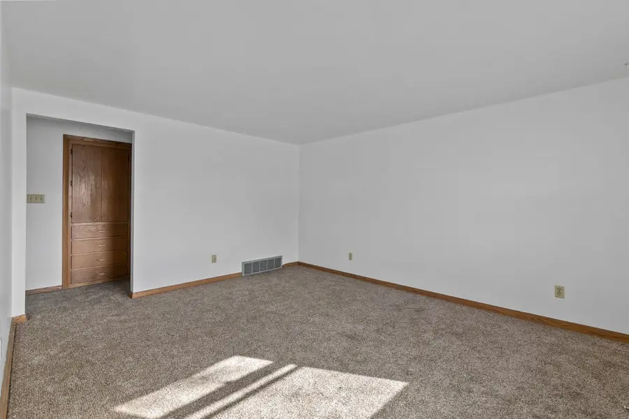 980 8th Street, Menasha, WI 54952 - #2