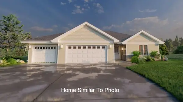 1933 Huffcutt Lane, WAUPACA, WI 54981