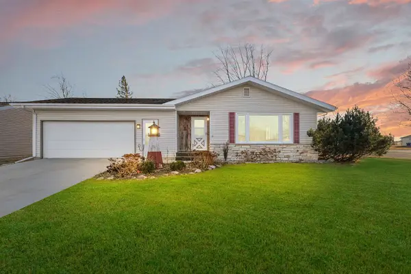 225 Center Street, NORTH FOND DU LAC, WI 54937-1007