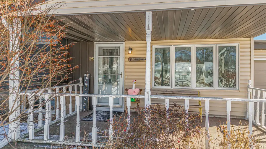 198 Mckinley Avenue, Clintonville, WI 54929 - #3