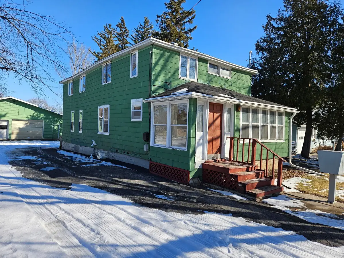 314 E Fond Du Lac Street, Ripon, WI 54971 - #1