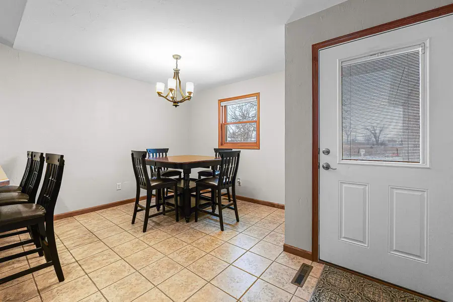 1678A Drum Corps Drive, Menasha, WI 54952 - #2