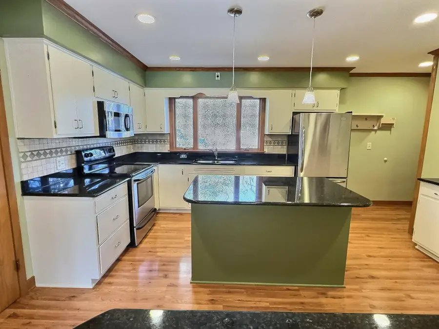 612 S Westfield Street, Oshkosh, WI 54902-5540 - #2