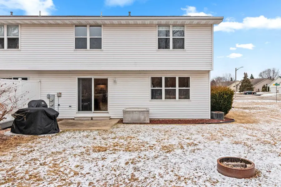 1933 Anita Court, Appleton, WI 54913 - #2