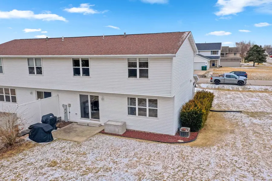 1933 Anita Court, Appleton, WI 54913 - #2