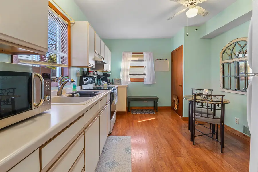 609 Grove Street, Beaver Dam, WI 53916 - #3