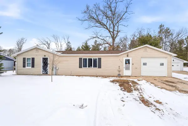 N6309 Lake Drive, SHAWANO, WI 54166