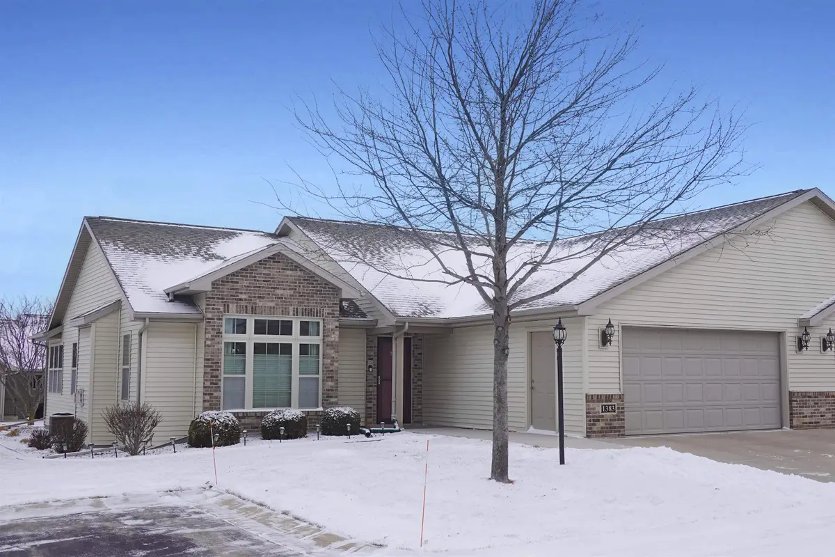 1383 Moonlight Lane, Fond Du Lac, WI 54937 - #1