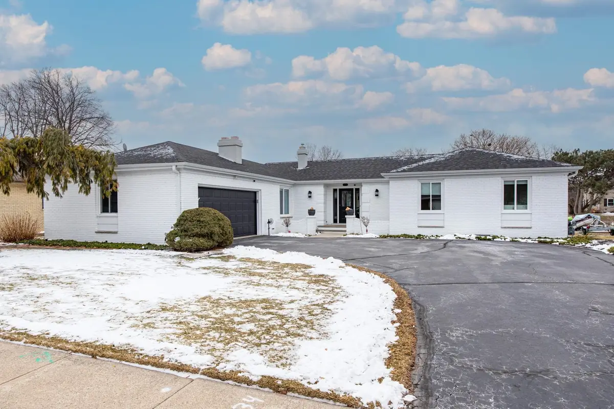 933 Starboard Court, Oshkosh, WI 54901-2063 - #1