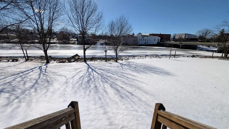 114 E North Water Street, New London, WI 54961 - #3