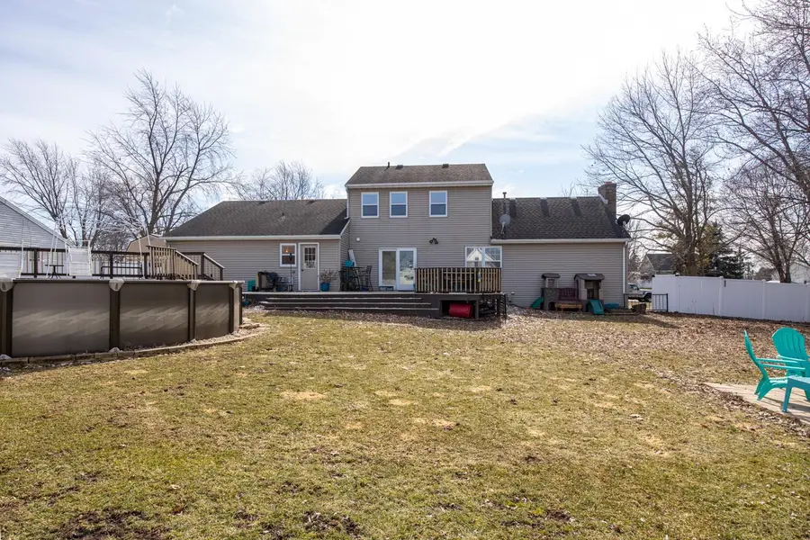 1567 Old School Place, Greenleaf, WI 54126 - #2