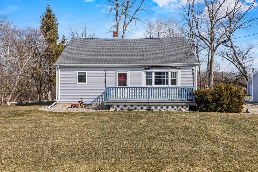 W5684 Firelane 12, Menasha, WI 54952 - #3