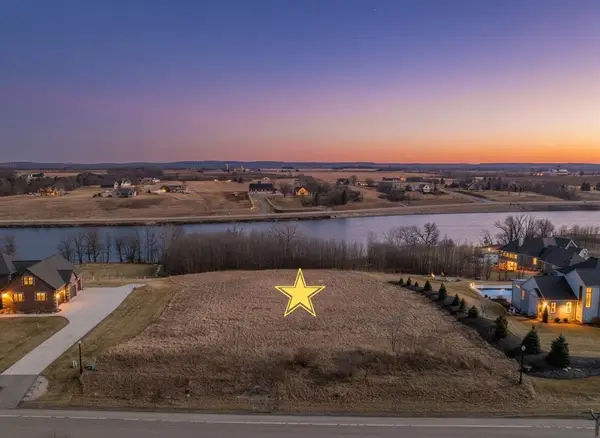 4079 Lost Dauphin Road, WRIGHTSTOWN, WI 54115