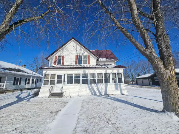 133 W Main Street, GILLETT, WI 54124