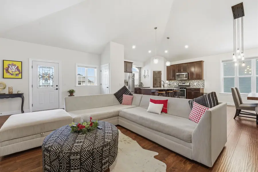 1364 Primrose Lane, Fond Du Lac, WI 54935 - #2