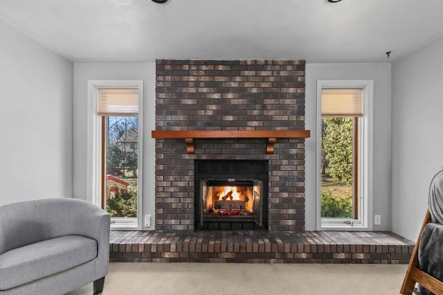 3329 S Bob O Link Lane, Appleton, WI 54915 - #3