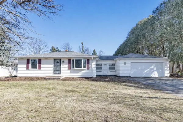 2940 N Oneida Street, APPLETON, WI 54911