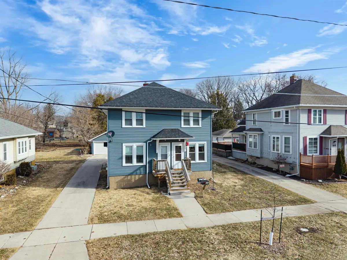 882 Kellogg Street, Green Bay, WI 54303 - #1