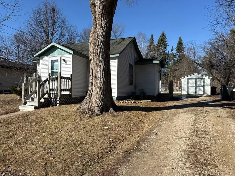 346 North Street, Waupaca, WI 54981 - #2