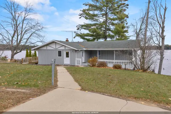 N2646 Rustic Circle, CLINTONVILLE, WI 54929