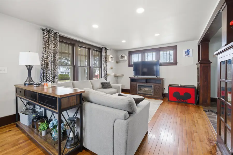 216 Foote Street, Seymour, WI 54165 - #3