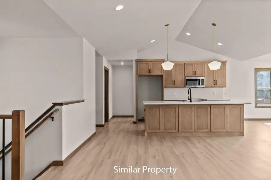 N8842 Killarney Way, Menasha, WI 54952 - #3