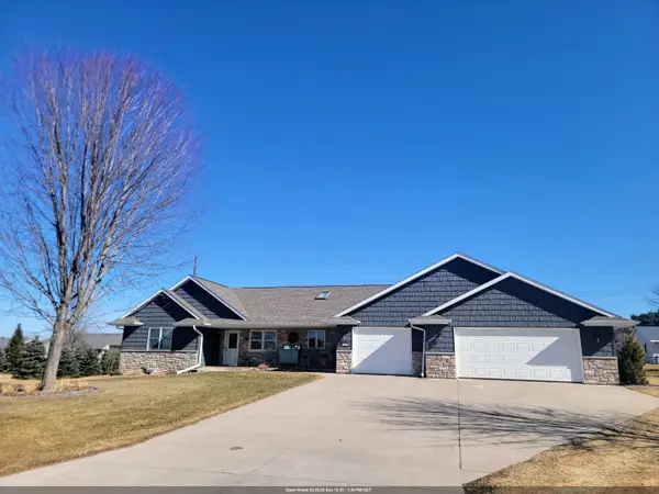1503 North Star Court, NEW LONDON, WI 54961