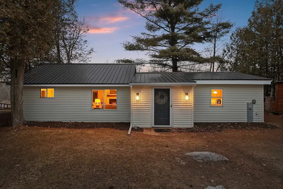 9762 Gray Lake Road, Gillett, WI 54124-9567 - #2