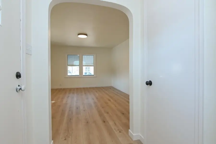 1908 Columbus Street, Manitowoc, WI 54220 - #2