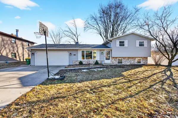 2610 Vicki Lane, GREEN BAY, WI 54311-5417