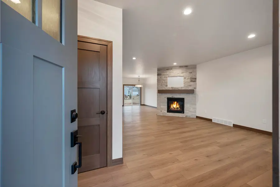 2407 Whispering Wind Lane, Green Bay, WI 54303 - #3