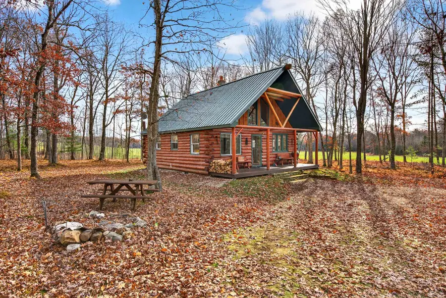 W9499 W 28th Road, Crivitz, WI 54114 - #3