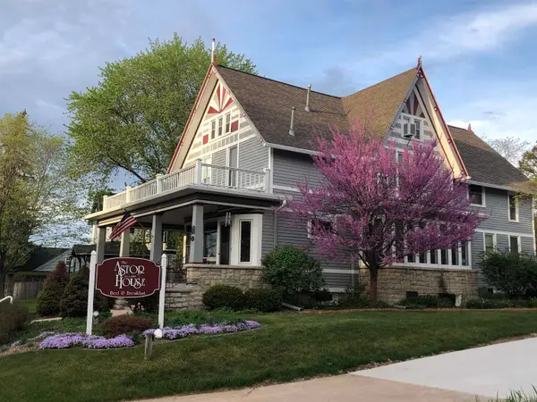 637 S Monroe Avenue, GREEN BAY, WI 54301-3614