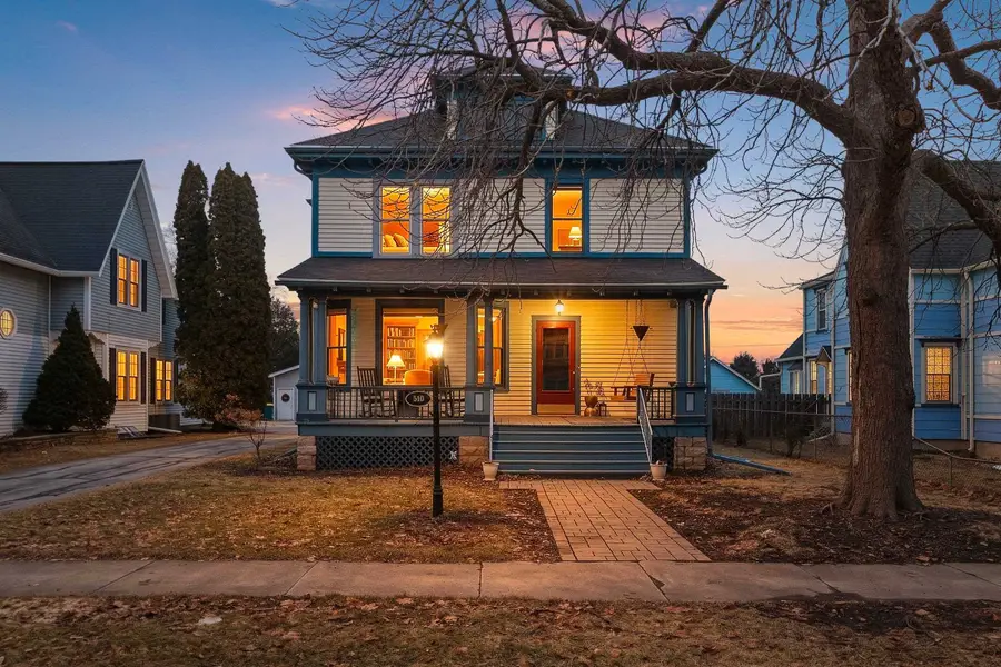 510 S Van Buren Street, Green Bay, WI 54301 - #2