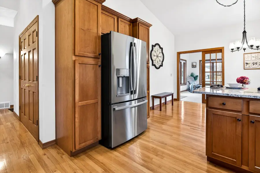 1831 E Sylvan Avenue, Appleton, WI 54915-5877 - #3