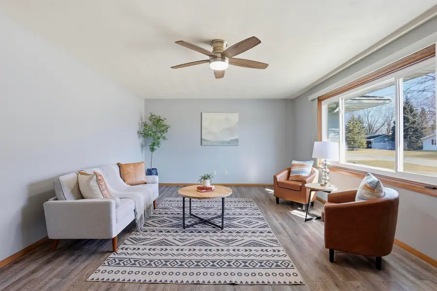 648 Wanda Avenue, Neenah, WI 54956 - #3