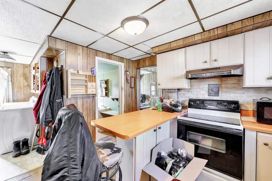 1611 Jackson Street, Two Rivers, WI 54241 - #3