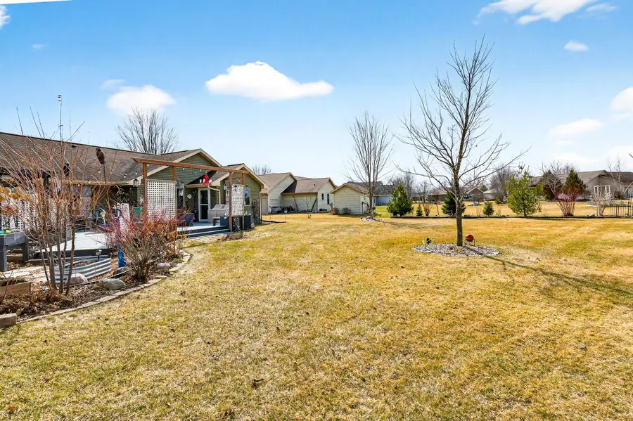 426 Wooden Shoe Circle, Kaukauna, WI 54130 - #3