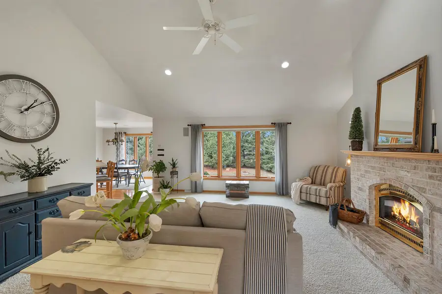 3670 Copper Oak Circle, Green Bay, WI 54313-8476 - #2