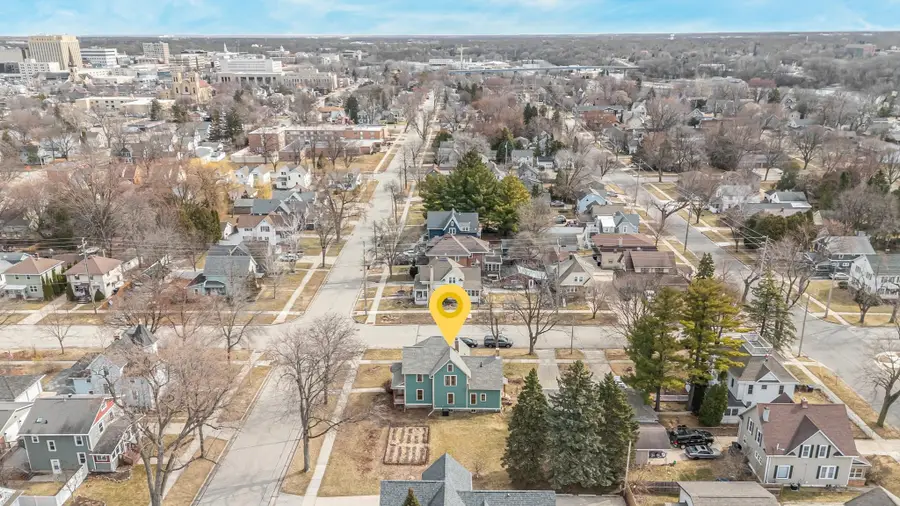 913 W 5th Street, Appleton, WI 54914-5353 - #3